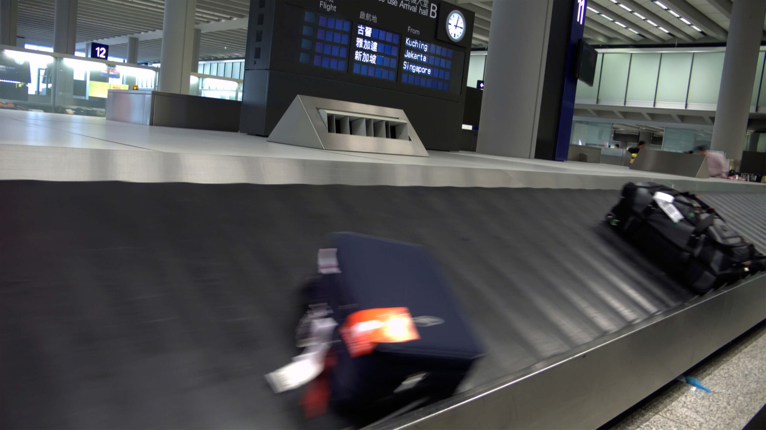Air Transportation Commits to RFID Baggage Tracking Standards